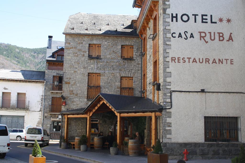Hotel Casa Ruba Biescas  Eksteriør bilde