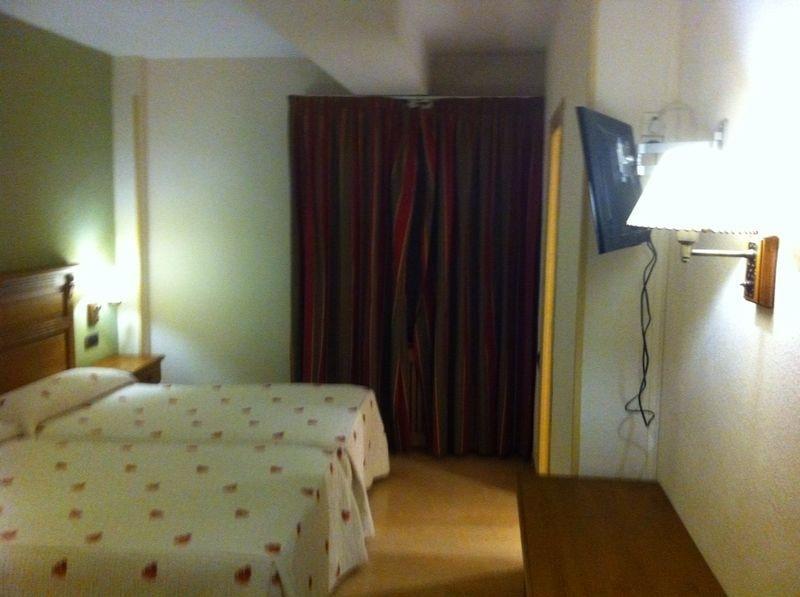 Hotel Casa Ruba Biescas  Rom bilde